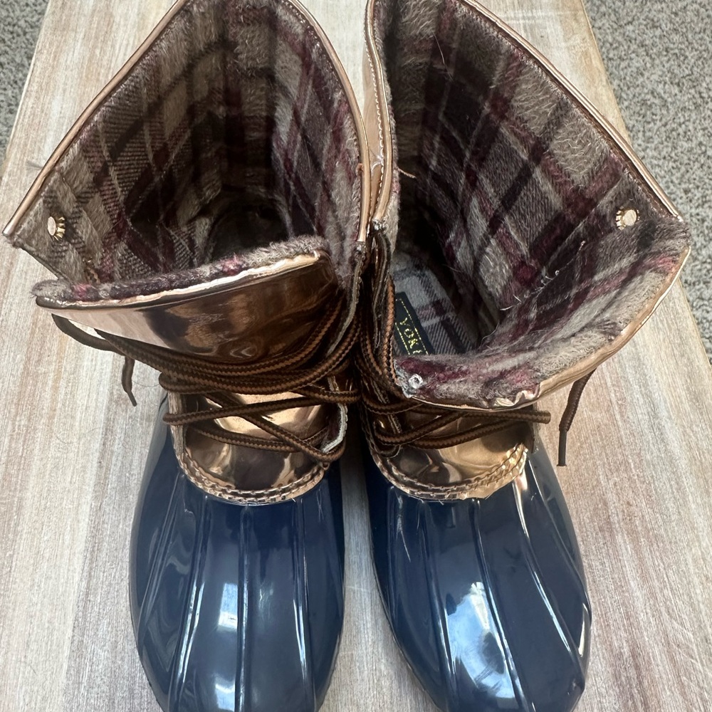Yoki Brown and Red Plaid Lined Footwear